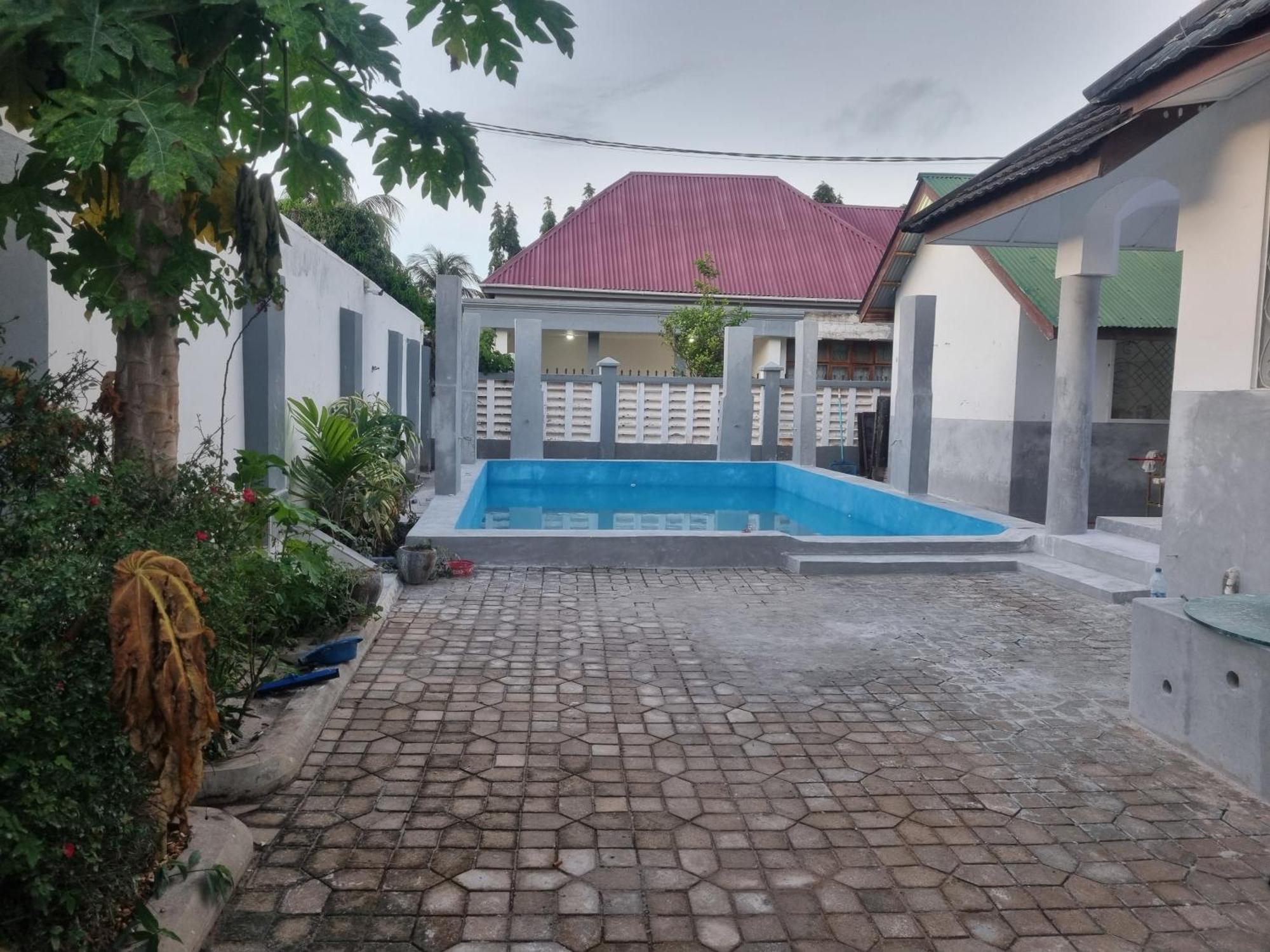 64 Zenj House Luxury Airport B&B Mbweni ภายนอก รูปภาพ